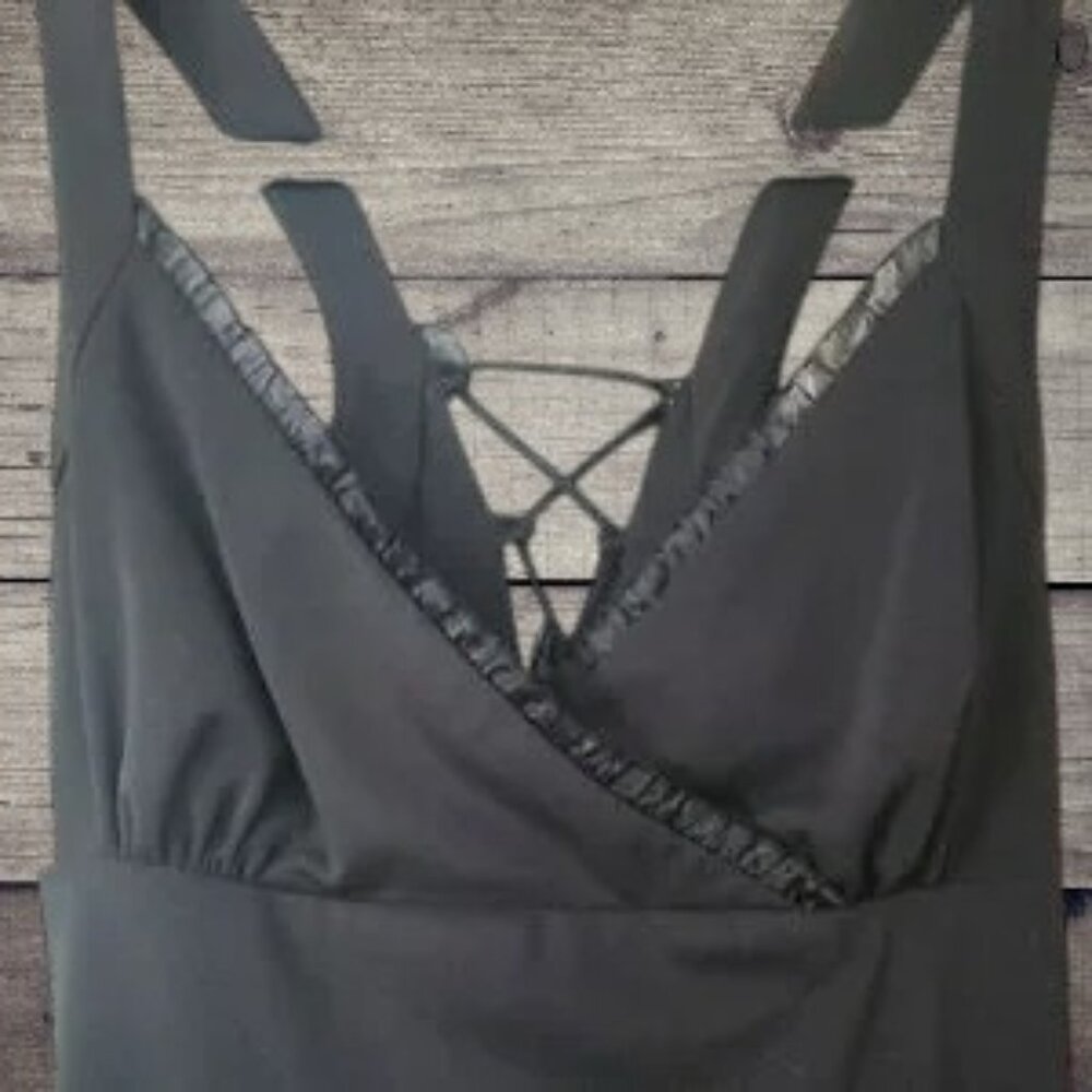 LORI ANN Elegant Black Dress